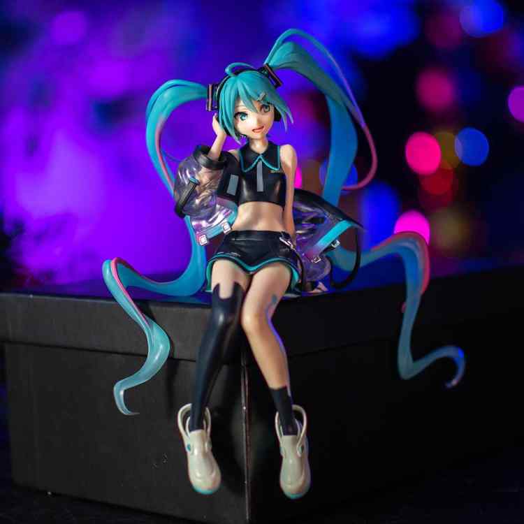 Коллекционая фигурка Fu Ryu Noodle Stopper Figure Neon Cyber Мику Хатсуне Коллекционая фигурка Fu Ryu Noodle Stopper Figure Neon Cyber Мику Хатсуне
