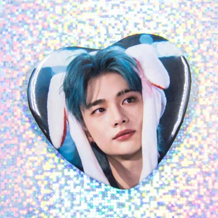 Значок сердце: Stray Kids: Хенджин кролик