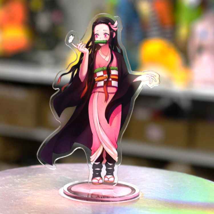Фигурка акриловая Demon Slayer: Недзуко с бабочкой