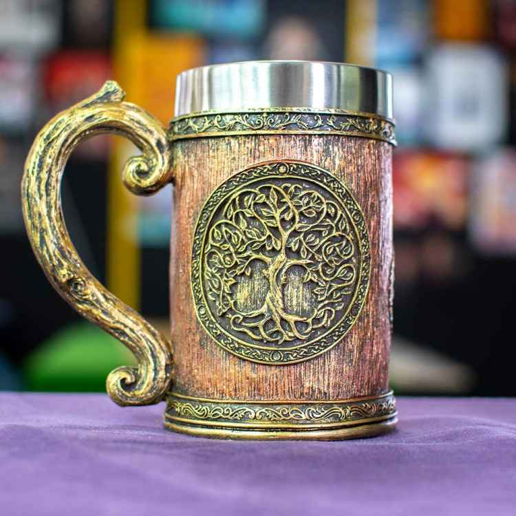 Кружка пивная: Иггдрасиль