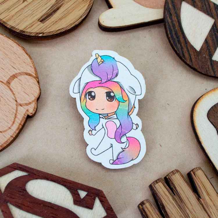 Значок деревянный Нечто: Кигуруми B277