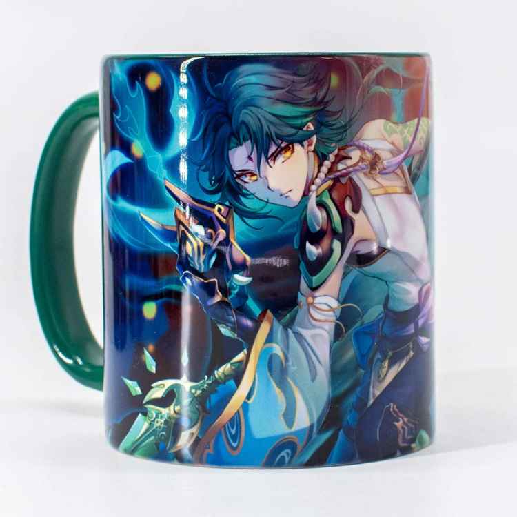 Кружка Genshin Impact: Сяо спиной