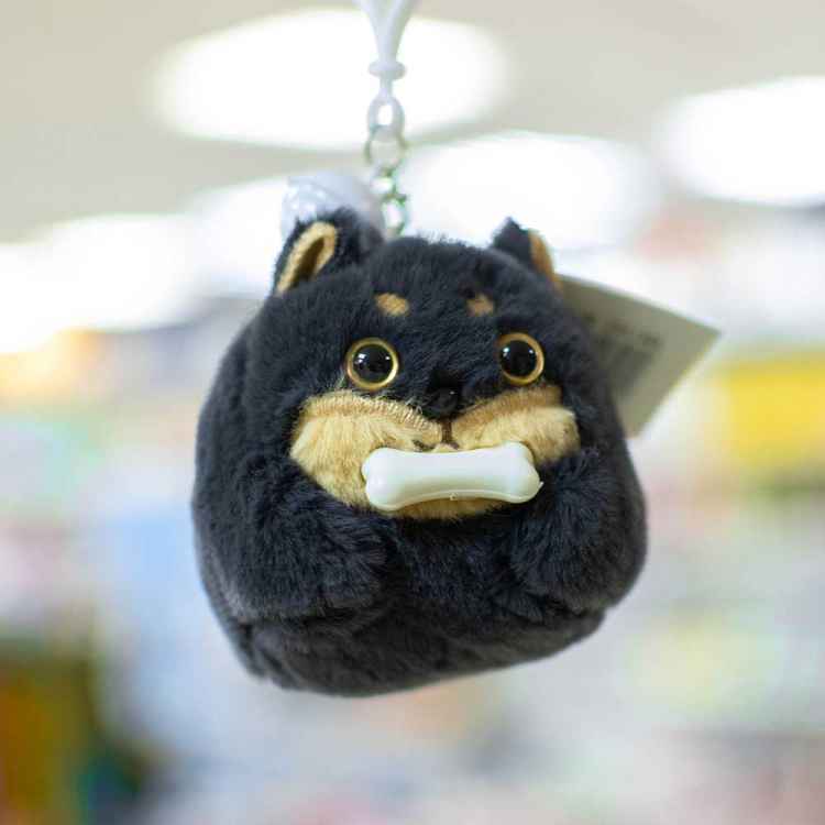 Мягкий брелок: Собака с костью