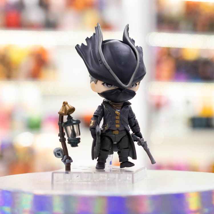 Фигурка шарнирная GOODSMILE NENDOROID Bloodborne: Охотник #1279