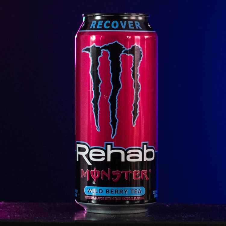 Энергетический напиток Monster Rehab Wild Berry Tea (США)