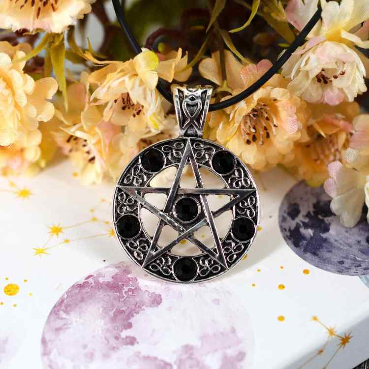 Кулон Witch: Звезда