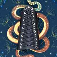 Наручи с шнуром черные