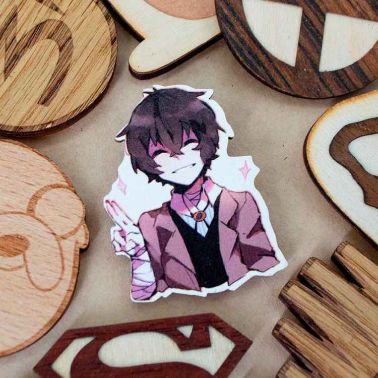 Значок деревянный Bungou Stray Dogs: Дадзай J318