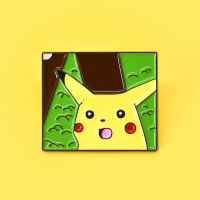 Пин Pokemon: Пикачу в кустах