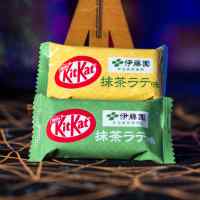 Шоколад KitKat со вкусом маття лате (Япония)