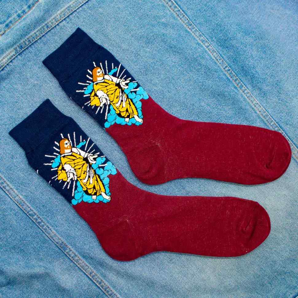 носок артэ. носки иисус стигматы спб. носки с лемуром.