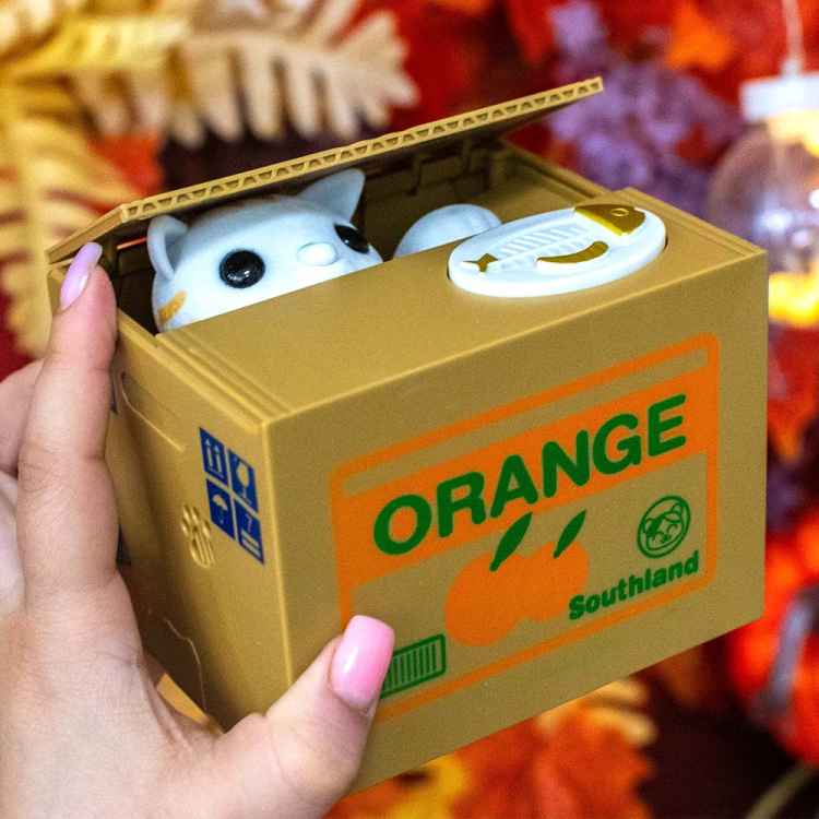 Копилка Animal Box: Белый кот (Апельсины)