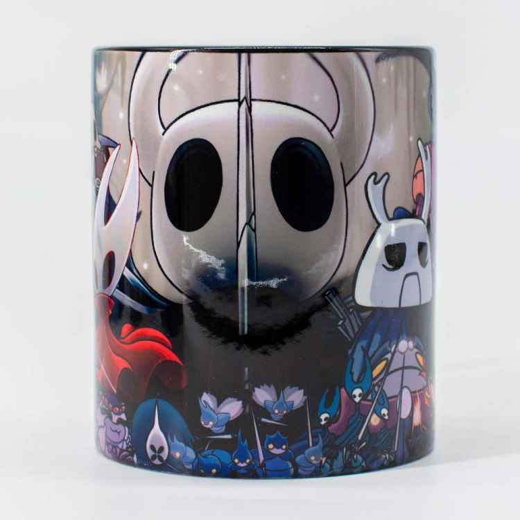 Кружка Hollow Knight: Много персонажей