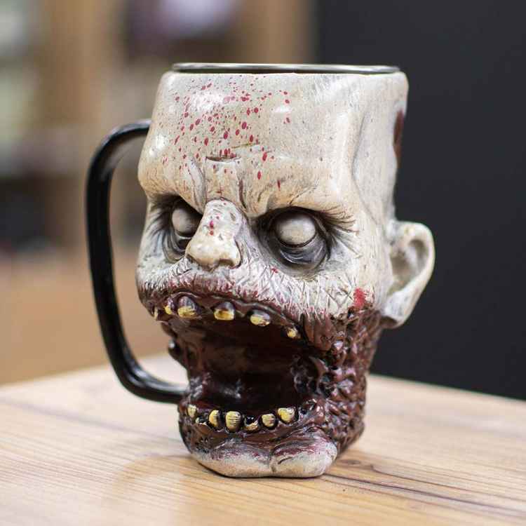 Фигурная кружка "Серый белоглазый зомби"