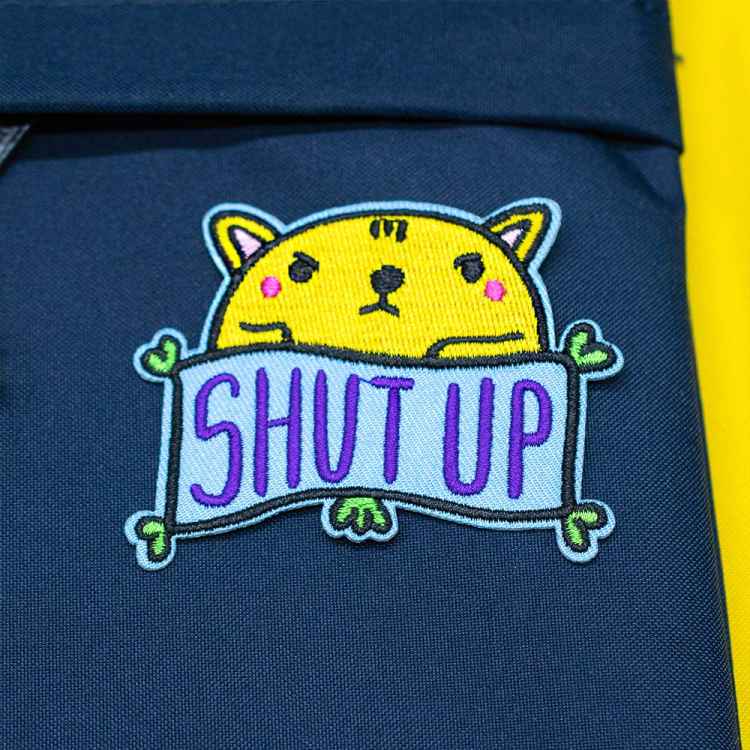 Нашивка "Shut up"