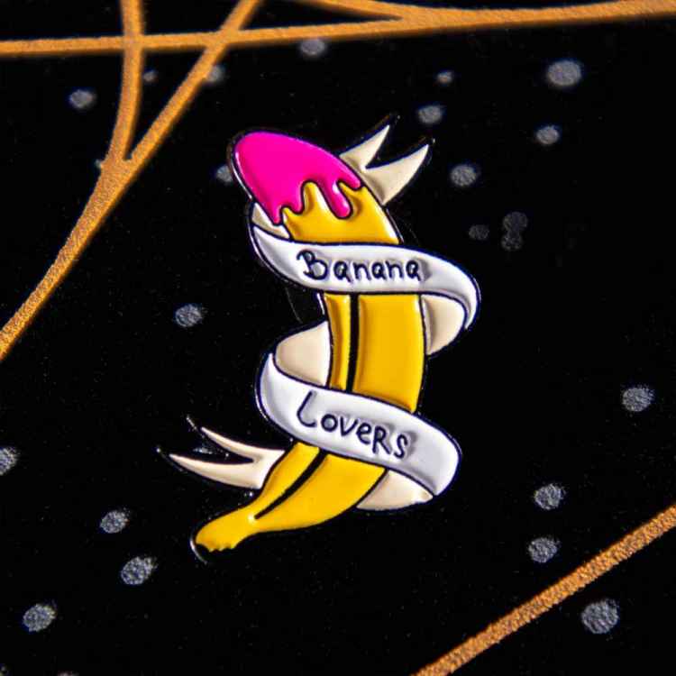 Пин Banana Lovers Пин Banana Lovers
