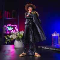 Фигурка One Piece: Манки Луффи в черном плаще 