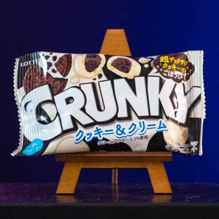 Драже Lotte Crunky: Вкус печенья и сливок (Япония) 