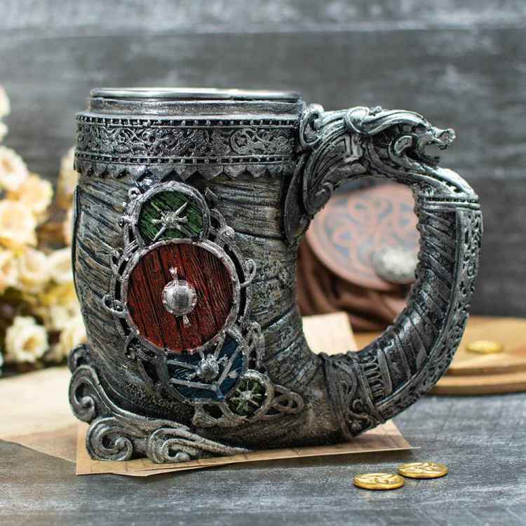 Фигурная кружка Din Graal: "Викинги" модель 019
