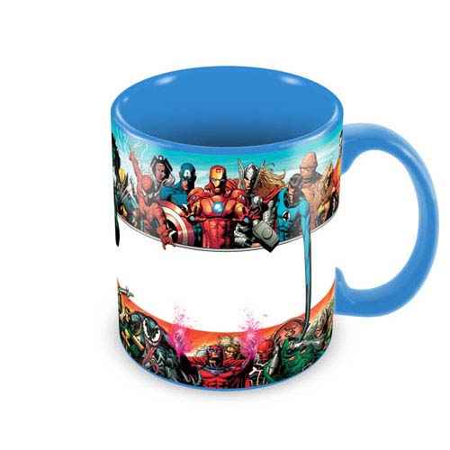 Кружка Marvel: сверху и снизу