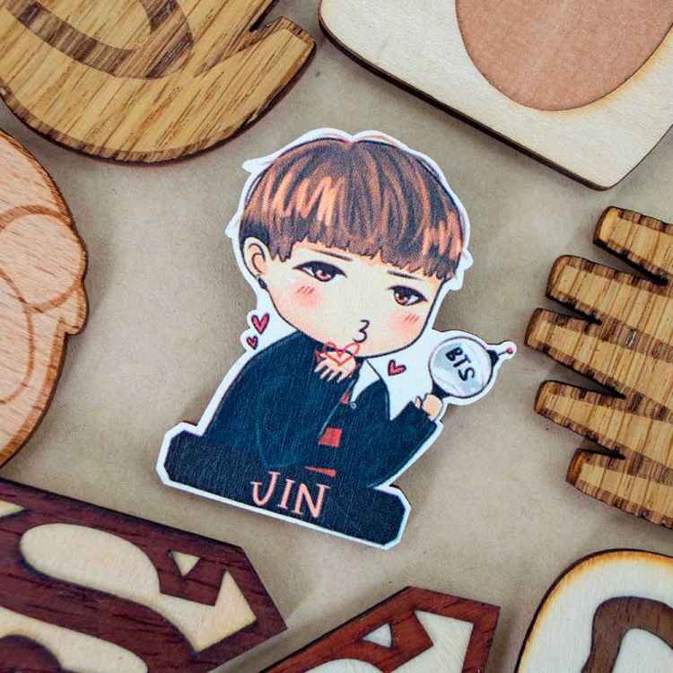 Значок деревянный KPOP: Jin K23