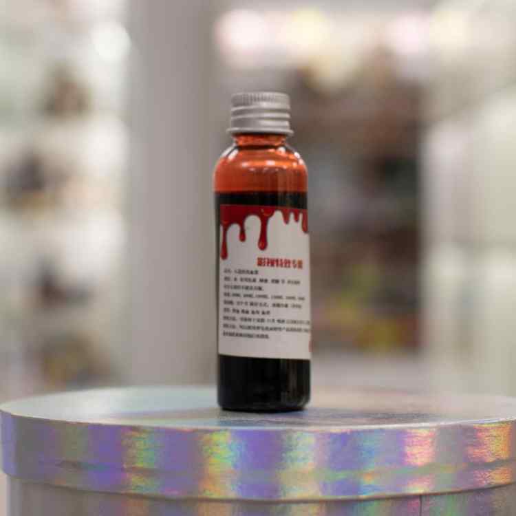 Кровь искусственная: 60 мл