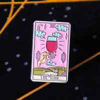 Пин Tarot:The wine