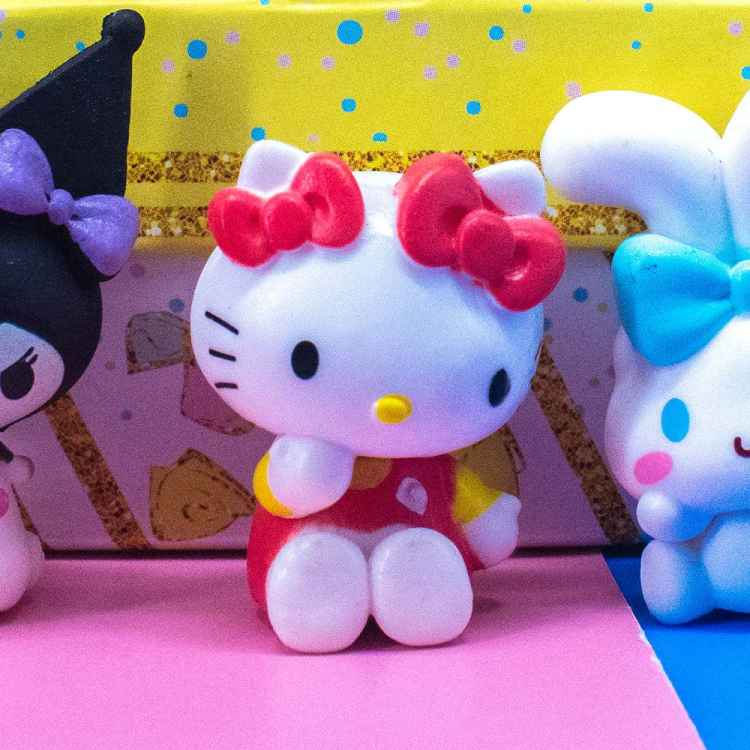 Фигурка гасяпон: Sanrio Doll Factory #1