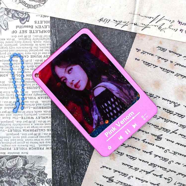 Брелок-плеер Black Pink: Лиса